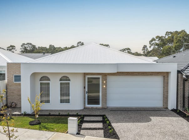 31 Supreme Avenue, Greenvale, Vic 3059