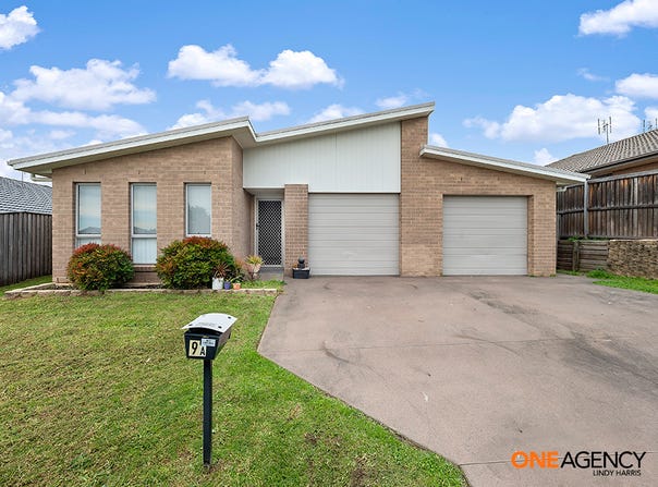 9a & 9b Slate Street, Gillieston Heights, NSW 2321