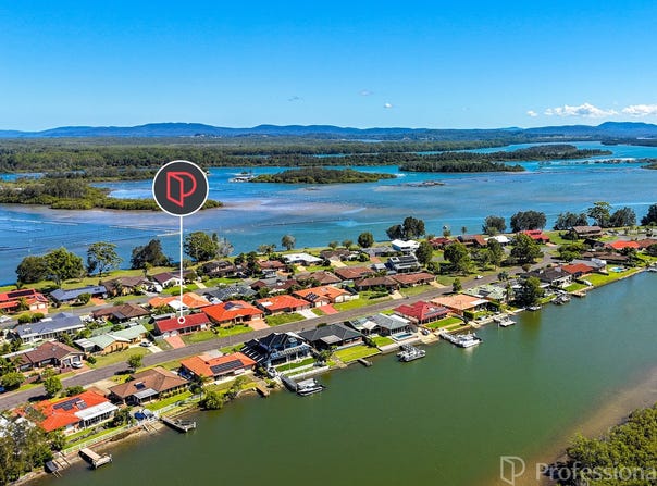 12 Palmway Crescent, Tuncurry, NSW 2428