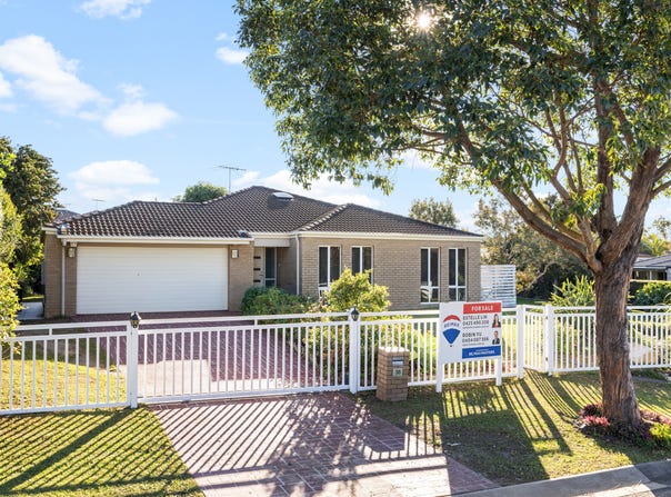 38 MAPELTON CCT, Parkinson, Qld 4115