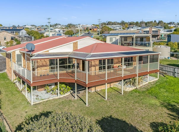 16 Mary Street, Bridport, Tas 7262
