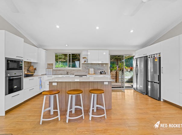 21 Quantock Court, Rochedale South, Qld 4123