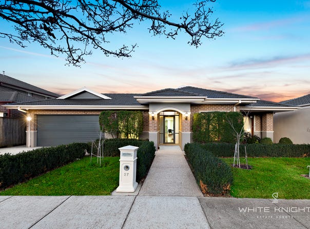 27 Woolwich Way, Taylors Hill, Vic 3037