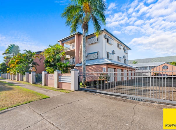 4/60-66 Martyn Street, Parramatta Park, Qld 4870
