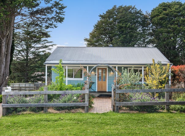 22 Lovelle Street, Moss Vale, NSW 2577