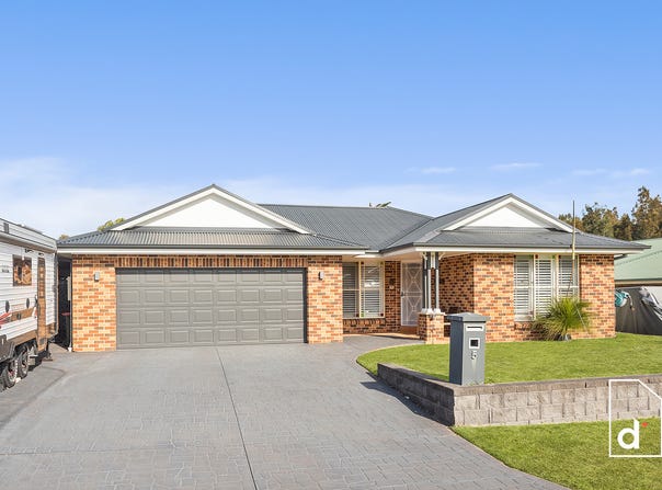 5 Elizabeth Reynolds Court, Woonona, NSW 2517