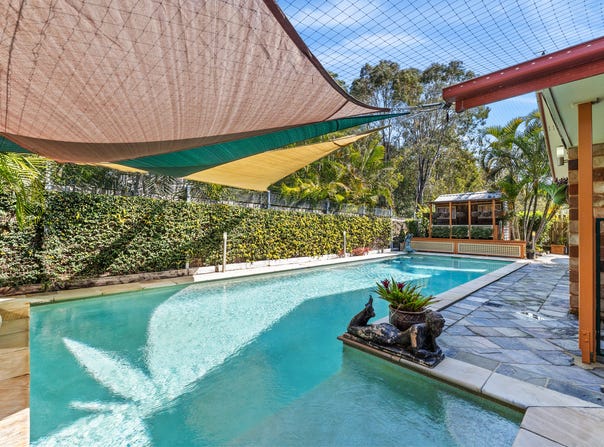 4 Casey Close, Ormiston, Qld 4160