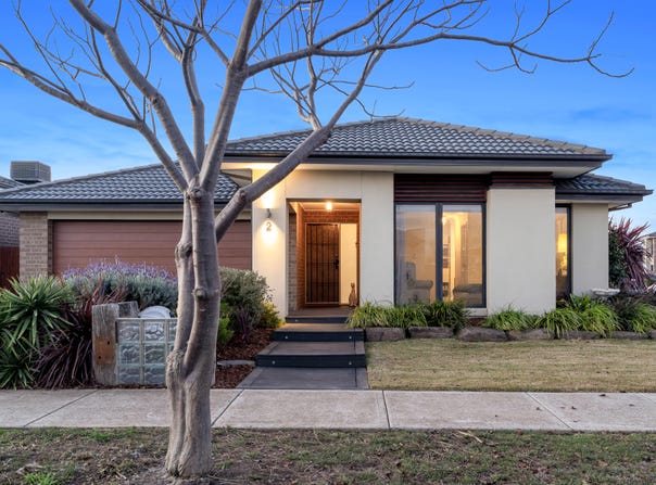 2 Bendigo Street, Mickleham, Vic 3064