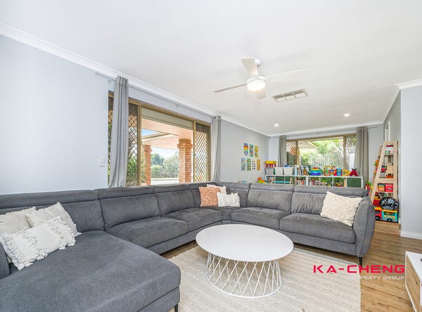 11 Tiber Avenue, Beechboro, WA 6063