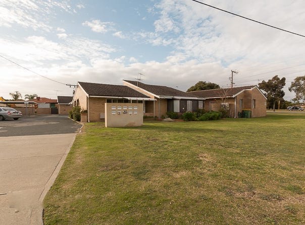 1/3 Read Street, Rockingham, WA 6168