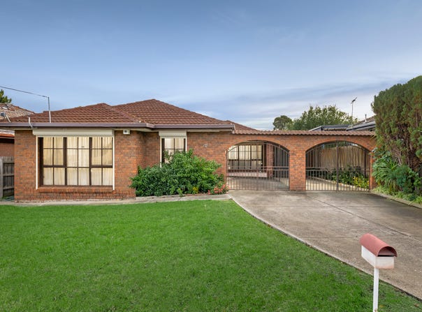 21 Christopher Crescent, Tullamarine, Vic 3043