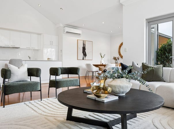 13 Darbyshire Drive, Subiaco, WA 6008