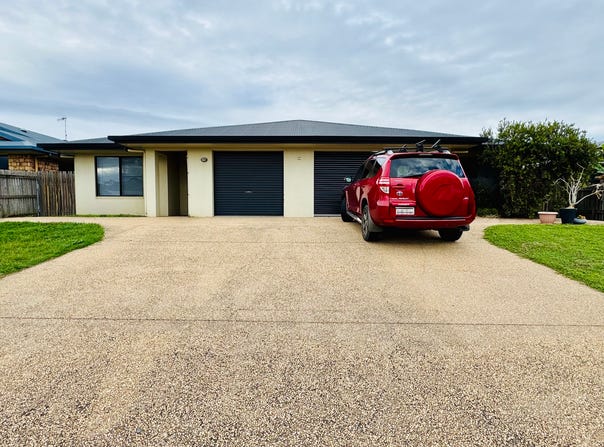 56a & b GROSVENOR Drive, Moranbah, Qld 4744