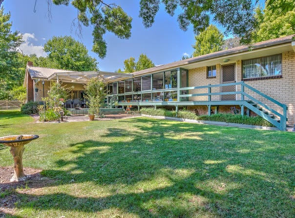 1 Houghs Lane, Bright, Vic 3741