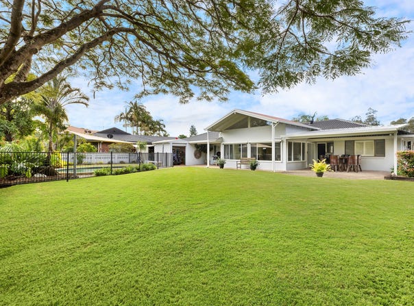 12 Terrara Court, Ocean Shores, NSW 2483