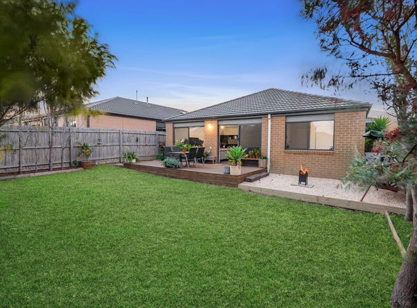 7 Snedden Street, Armstrong Creek, Vic 3217