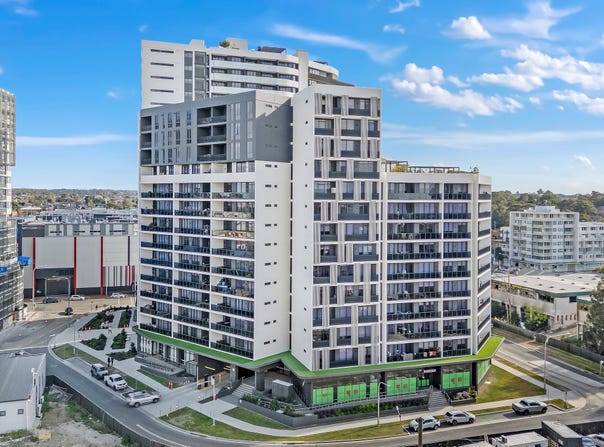 211/5 Gladstone Street, Merrylands, NSW 2160