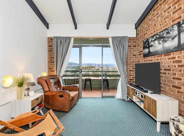 18/2 Clyde Street, Jindabyne, NSW 2627