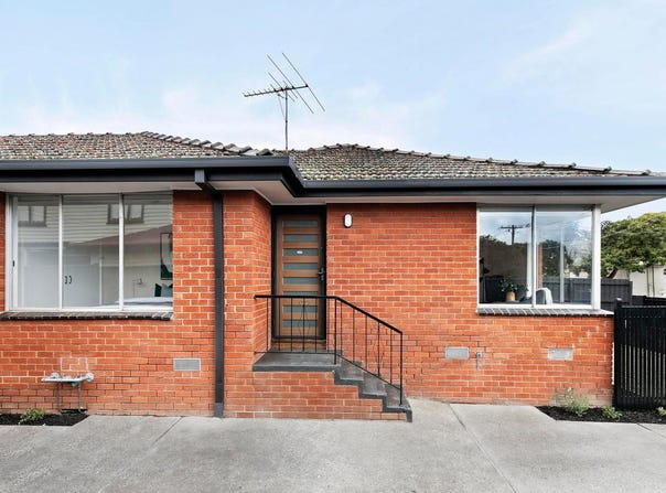 1/2 Daventry Street, Reservoir, Vic 3073