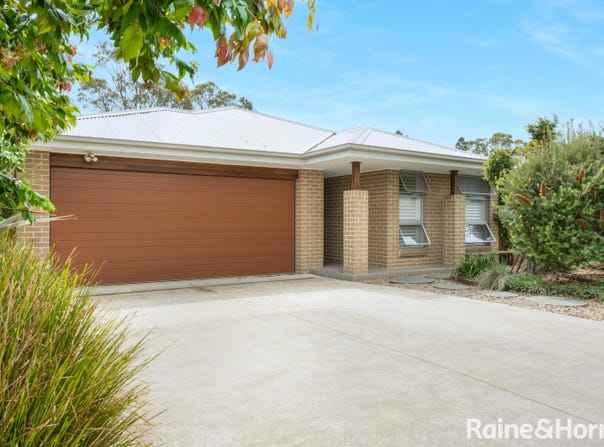 24 Caladenia Crescent, South Nowra, NSW 2541
