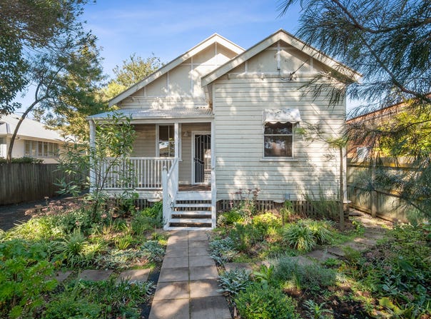 200 Russell Street, Newtown, Qld 4350