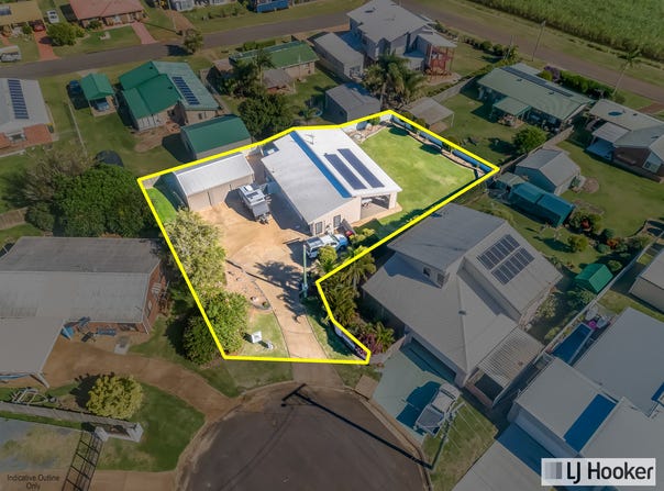 16 Martins Court, Qunaba, Qld 4670