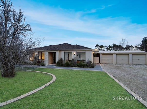4 Mollison Court, Kilmore, Vic 3764
