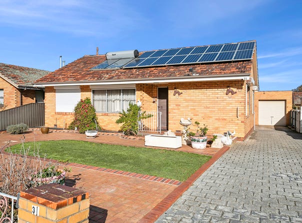 31 Dearborn Parade, Corio, Vic 3214