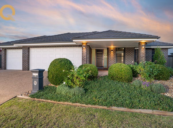 79 Royce Crescent, Lavington, NSW 2641