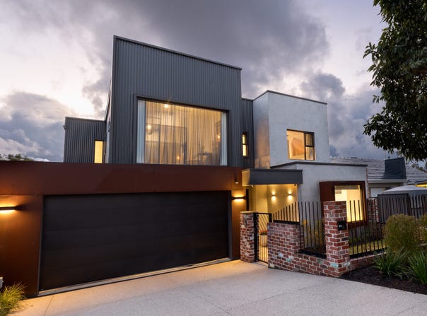 4A Woodley Crescent, Melville, WA 6156