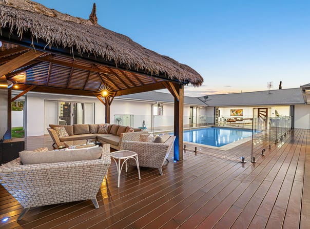 1 Cabana Boulevard, Benowa Waters, Qld 4217
