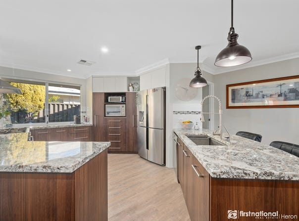 8 Paull Mews, Bull Creek, WA 6149