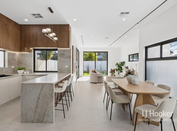 36B Ascot Drive, Chipping Norton, NSW 2170
