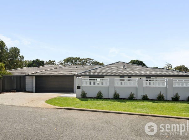 33 Winchester Way, Leeming, WA 6149
