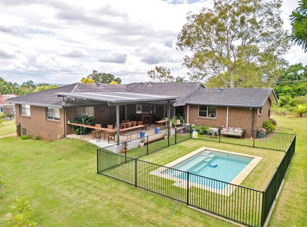 25 Highview Crescent, Modanville, NSW 2480