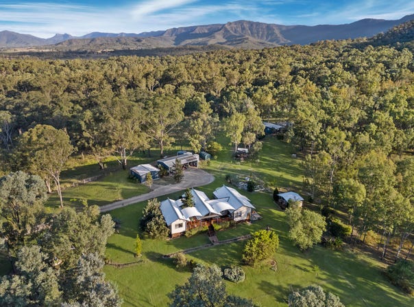 15 Thornton School Road, Thornton, Qld 4341