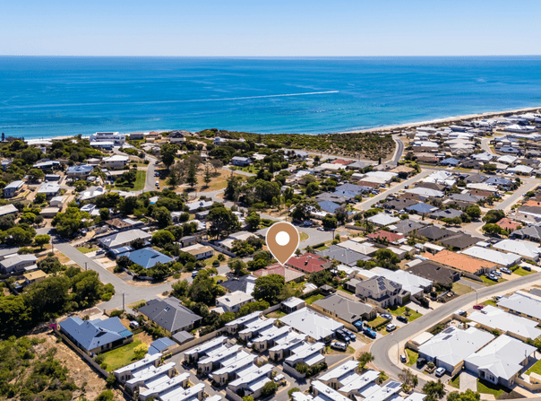 10 Hazelmere Drive, Dawesville, WA 6211