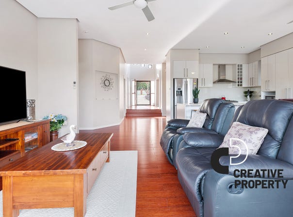 7 Scobie Street, Fletcher, NSW 2287