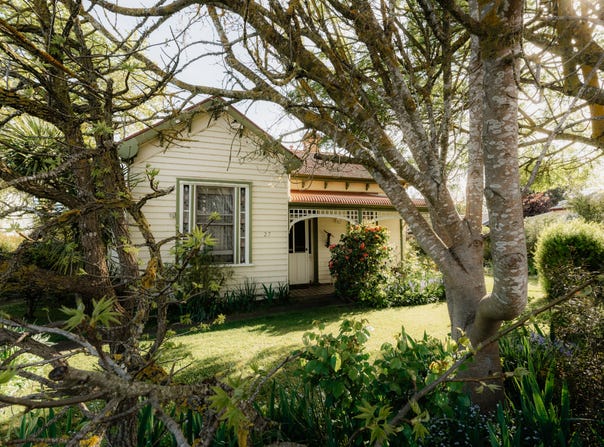 27 Lauriston Street, Kyneton, Vic 3444