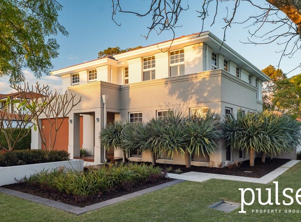 2 Peter Way, Rossmoyne, WA 6148