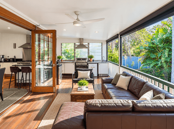 41 Gillan Street, Norman Park, Qld 4170