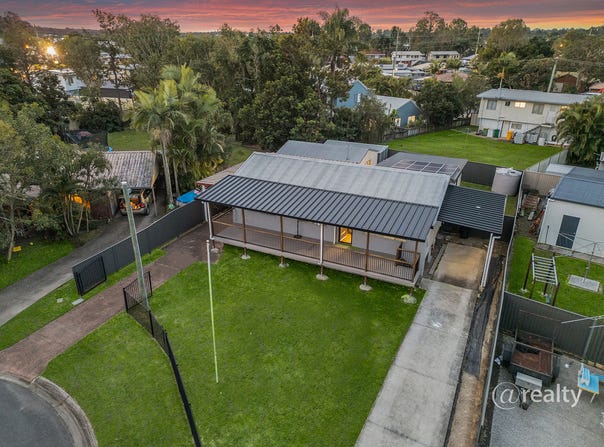 4 Lauralyn Court, Bray Park, Qld 4500