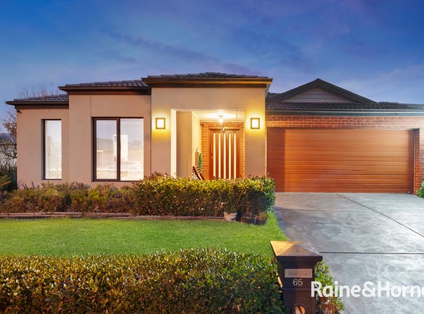 65 Nelson Street, Cranbourne East, Vic 3977