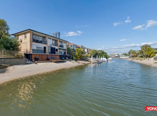 4/3 Miami Key, Broadbeach, Qld 4218