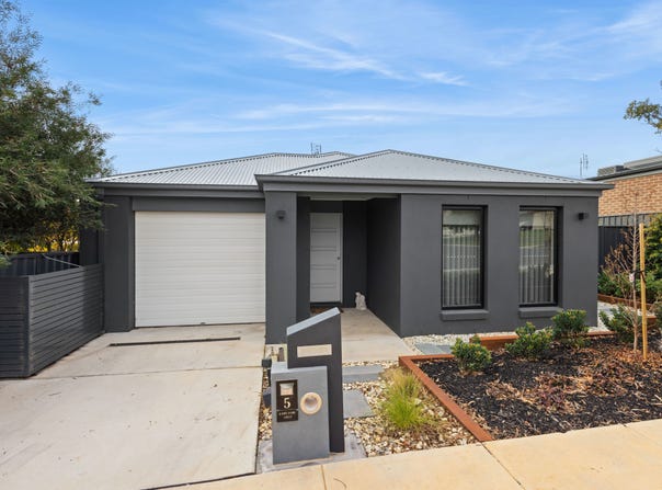 5 Johnstone Street, East Bendigo, Vic 3550