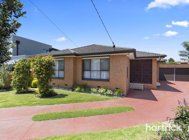8 Lauriston Court, Cheltenham, Vic 3192