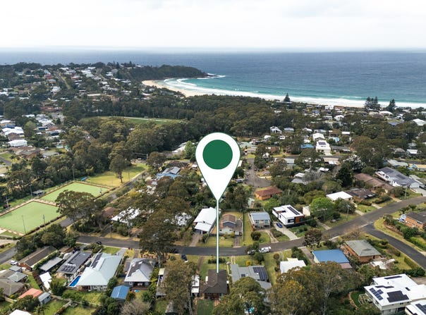 11 Bombora Crescent, Mollymook Beach, NSW 2539