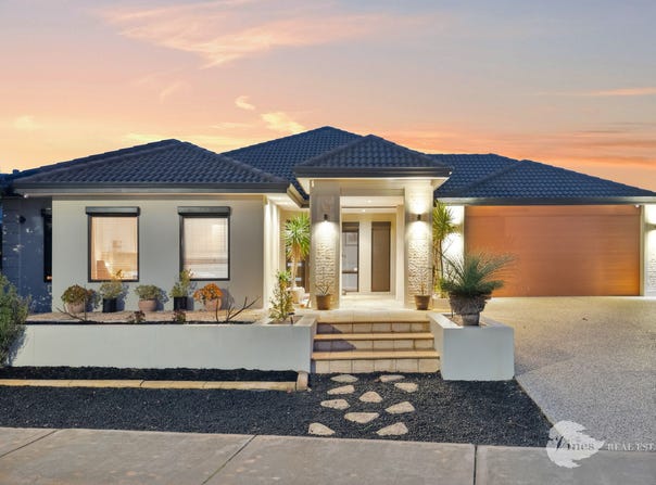 8 Stott Way, Ellenbrook, WA 6069