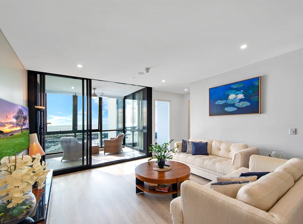 2808/2 Como Crescent, Southport, Qld 4215