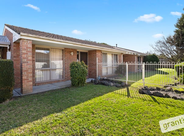 74 Nettle Drive, Hallam, Vic 3803